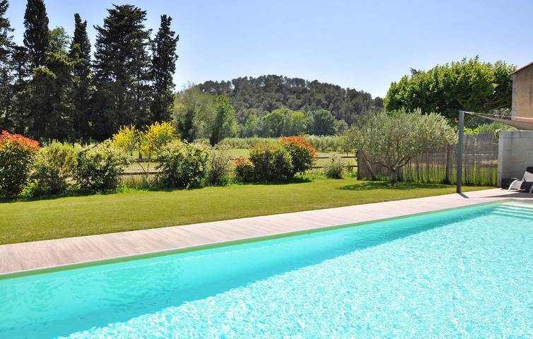 Location de vacances pour 11 personnes, avec terrasse à Barbentane - 3