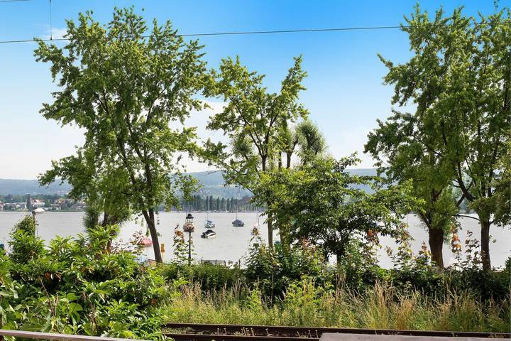 Ferienwohnung für 4 Personen, mit Balkon und Seeblick in Allensbach