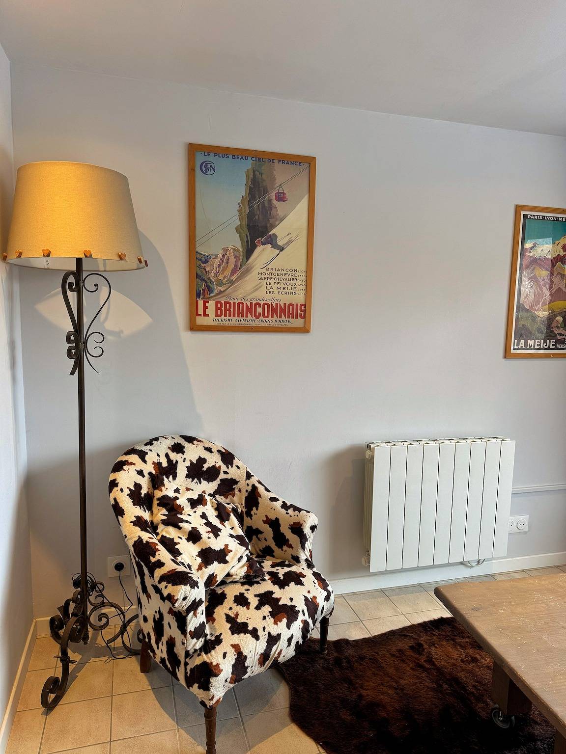 Entire apartment, Studio 'Prey Sabeyran' with Mountain View, Shared Terrace and Garden in Puy-Saint-Vincent, Écrins National Park