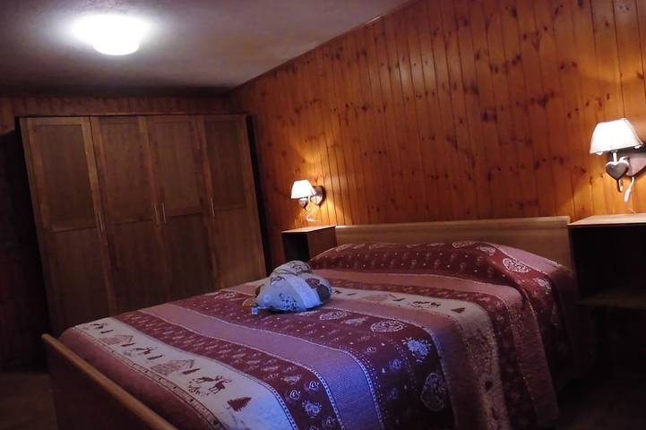 Apartment collected and quiet in the quiet village of Bellecombe in Bellecombe, Comune di Châtillon