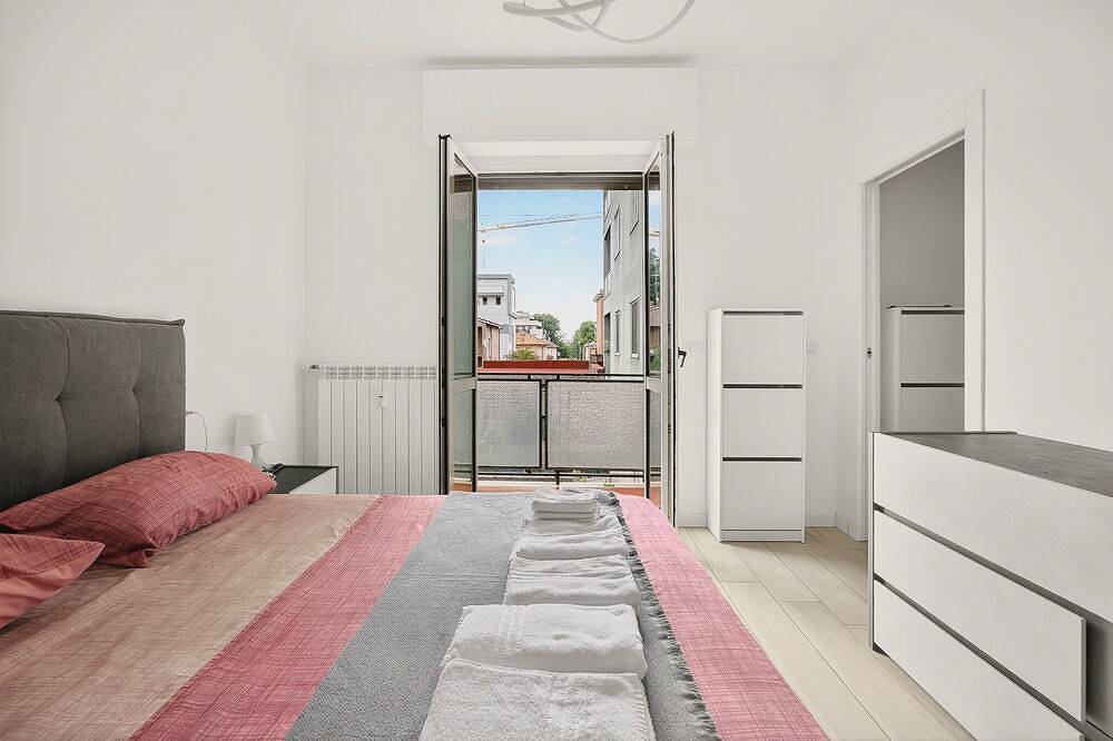 Appartamento intero, Accogliete appartamento Monza Centro, con animali domestici ammessi in Monza, Brianza