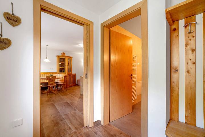 Hel lejlighed, Apartment 'Scheiberhof' with Mountain View, Private Garden and Wi-Fi in San Leonardo i Passiria, Passeiertal