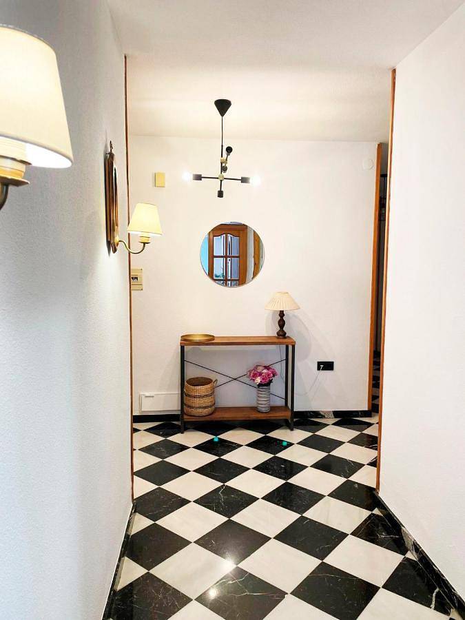 Gîte pour 7 personnes, avec Balcon et Jacuzzi ainsi que Terrasse et Vue à Dúrcal - 3