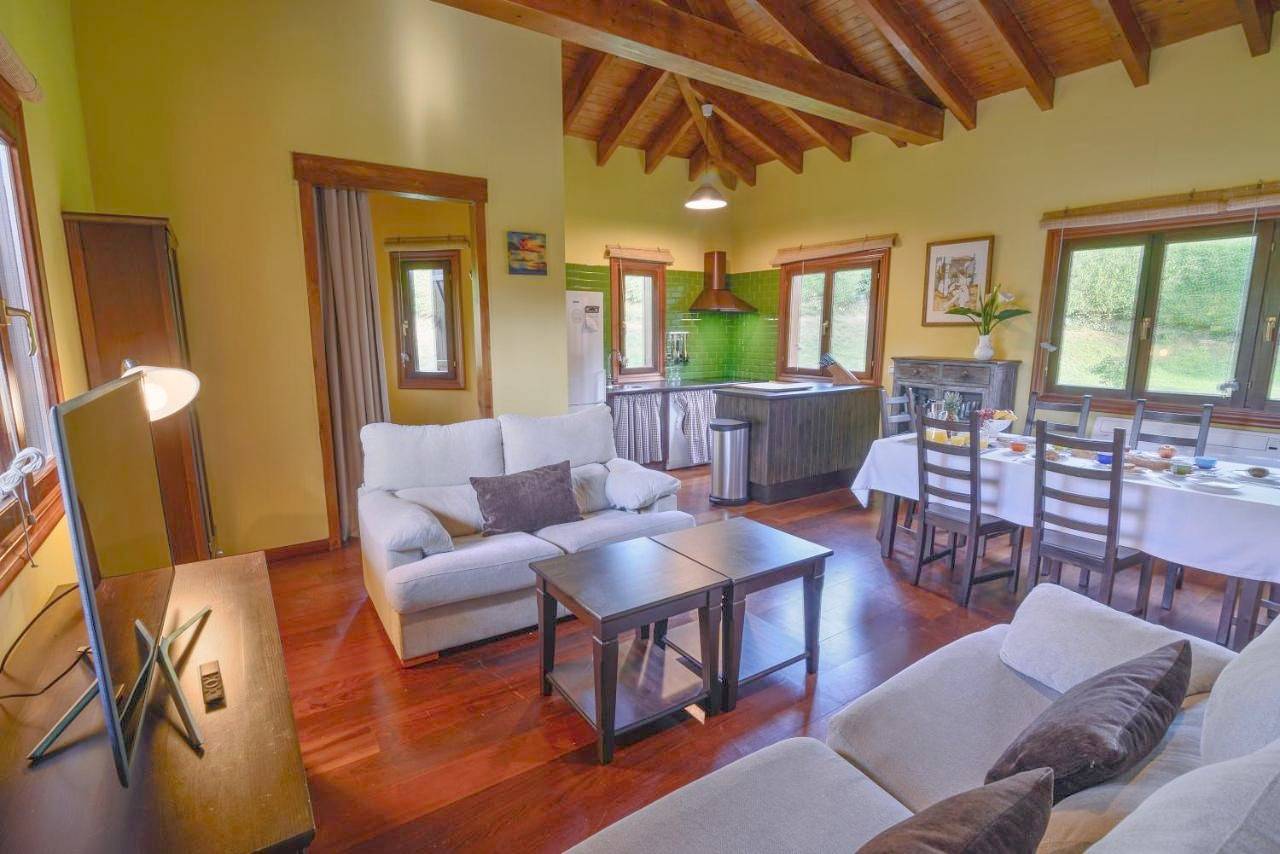 La Casina de Punticiella in Aronces, Cudillero
