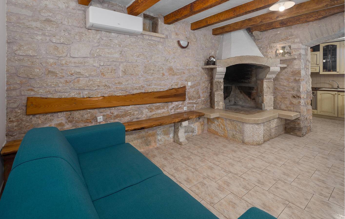 Casa de vacaciones para 8 personas con terraza in Gračišće, Istria Central