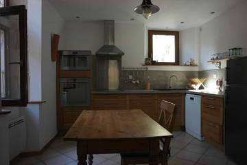 Gîte pour 4 personnes, avec terrasse à Viviers