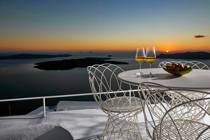 Location de vacances pour 4 personnes, avec terrasse et vue sur l’océan dans Firostefani - 3