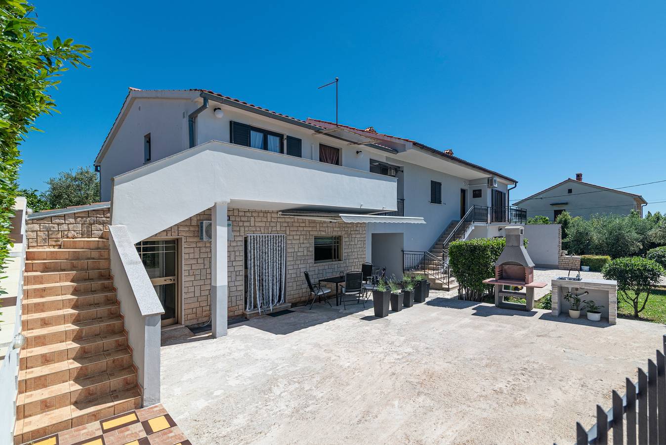 Ganze Wohnung, 2-Zimmer-Ferienwohnung mit Terrasse Peruski, Marcana A-24578-a in Marčana, Südküste Istrien