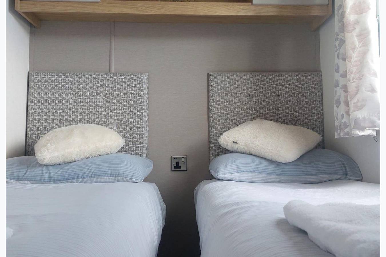 Holiday home at Hoborne Naish sleeps6 in Highcliffe, Hampshire