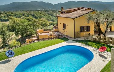Casa Vacanza per 9 Persone in Torri in Sabina, Provincia di Rieti, Foto 1