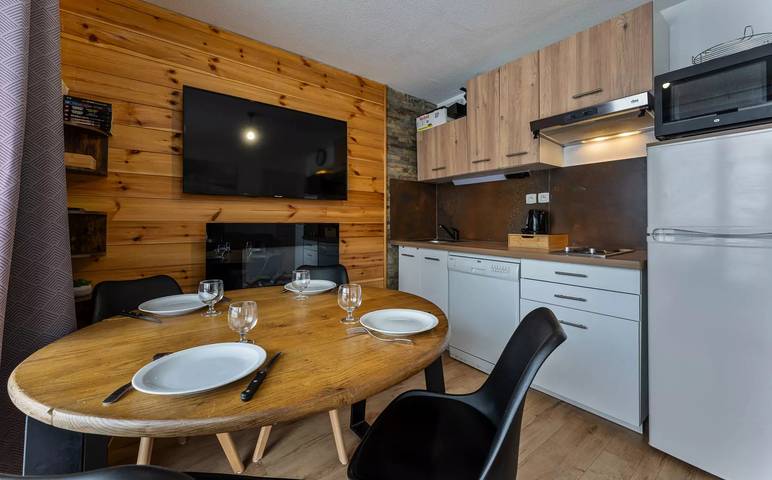 Chalet pour 6 personnes, avec Balcon et Piscine à Les Orres - 4