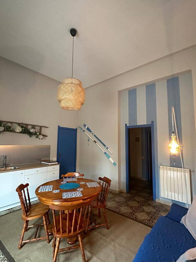 Location de vacances pour 3 personnes, avec terrasse et vue, animaux acceptés à Santa Flavia - 4