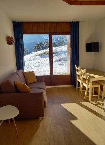 Gîte pour 4 personnes, avec piscine et jardin à Gresse-en-Vercors