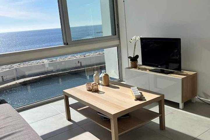 Gîte pour 2 personnes, avec piscine dans Plage des Engraviers - 3