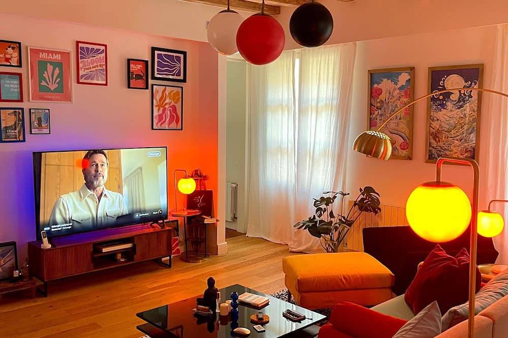Apartamento entero, Designer Apartment with 7 Balconies in the Heart of Gothic Barcelona in Centro Barcelona, Barcelona