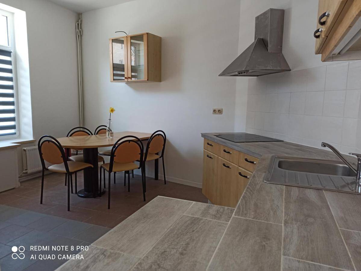 Appartement entier, One-Bedroom Apartment in Gembloux, Région de Namur