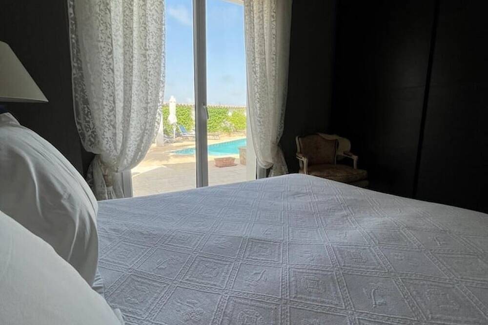 Villa Mediterranea 4★ Piscine & Pool House Kids & Pets are welcome Montpellier in Pérols, Côte d'Améthyste