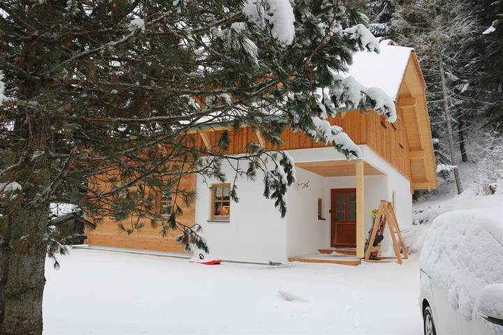 Ferienhaus für 8 Personen, mit Ausblick und Garten sowie Sauna, kinderfreundlich in Nockberge - 2