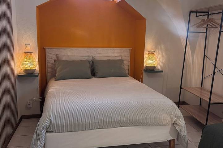 Ganze Wohnung, Cosy apartment under vaulted ceiling-6 people- Le Secret d'Adèle in Châteauroux-les-Alpes, Nationalpark Écrins