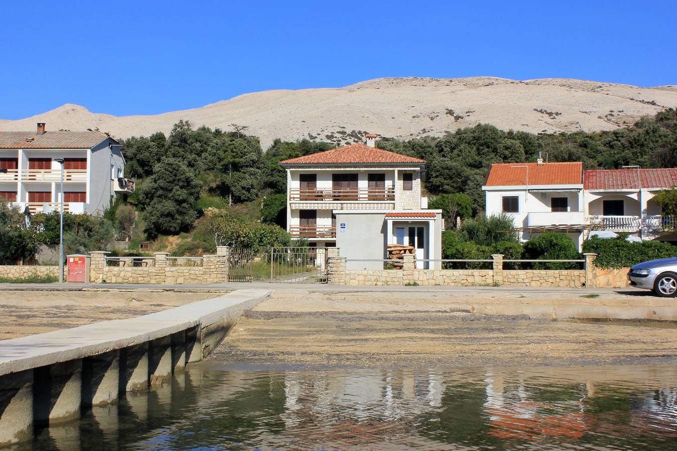 Cijeli apartman, Trosobni apartman uz plažu Pag -b in Grad Pag, Otok Pag