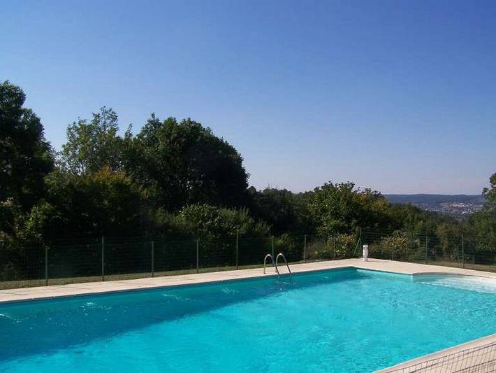 Gîte pour 6 personnes, avec jardin ainsi que piscine et terrasse, animaux acceptés - 1