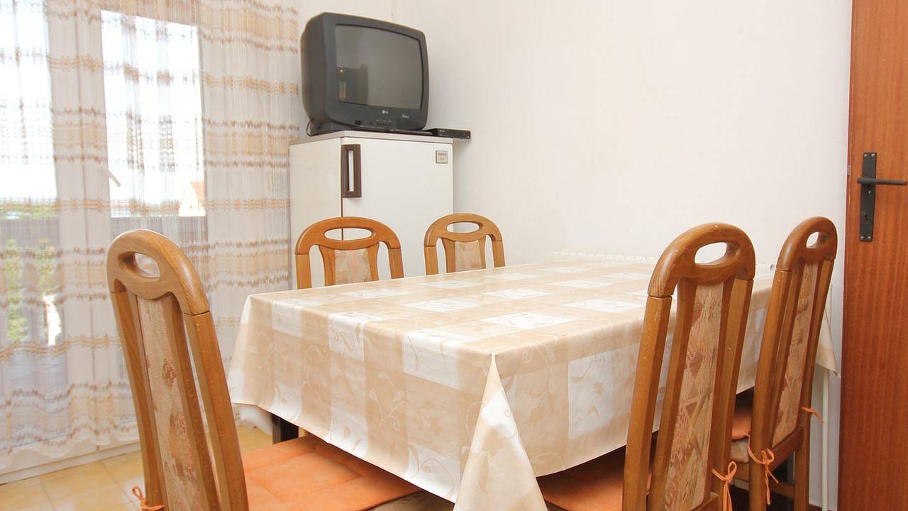 Ganze Ferienwohnung, Ferienwohnung für 5 Personen (56 m²) in Kraj in Kraj, Pasman