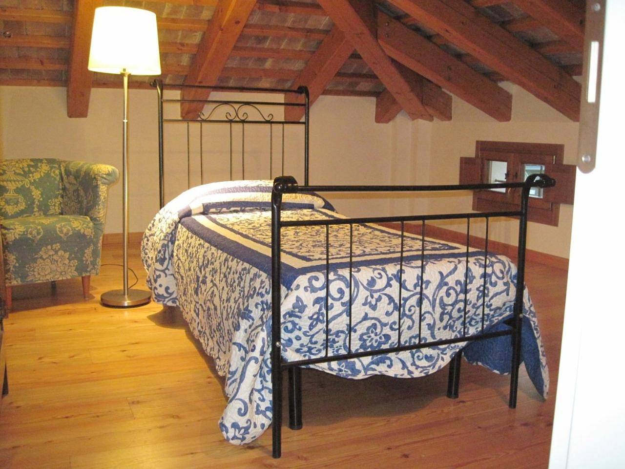 Appartamento intero, Three-Bedroom Apartment- Split Level in Mira, Provincia di Venezia