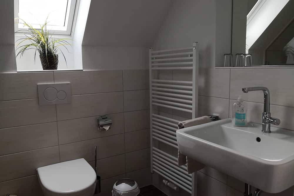 Doppelzimmer 08 - Gästehaus & Strandhalle in Ahrenshoop, Fischland