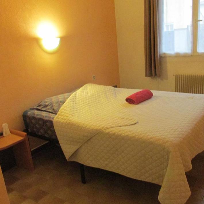 Ferienwohnung für 6 Personen, mit Terrasse und Garten in Bompas