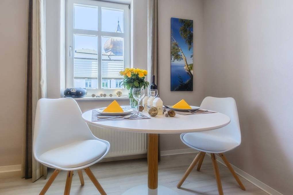 Ganze Ferienwohnung, Villa Iduna / Ferienwohnung No. 9 - 2. Og ohne Balkon in Ostseebad Binz, Binz