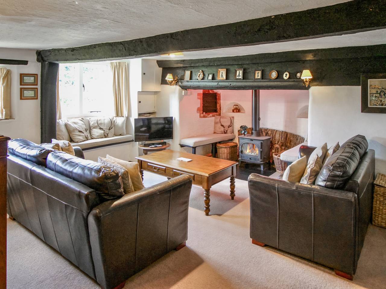 Oddwell Cottage in Brompton Ralph, Somerset