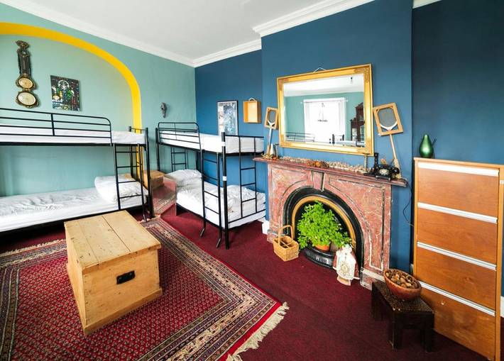 Hostel for 2 people, with Garden and View in County Louth