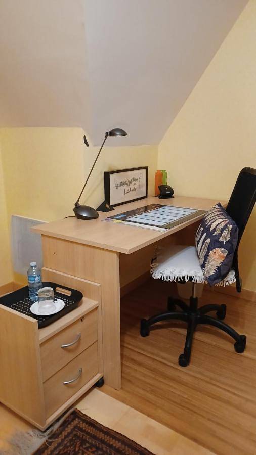 Appartement de vacances entier, Double Room with Garden View in Le Rheu, Région de Rennes