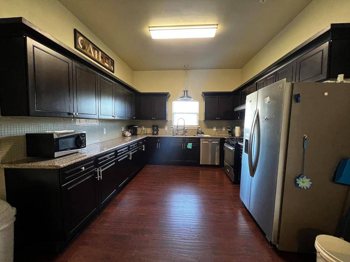 Cozy Room 2 Full Beds near Frost Bank Stadium Wb2 in San Antonio, Bexar County