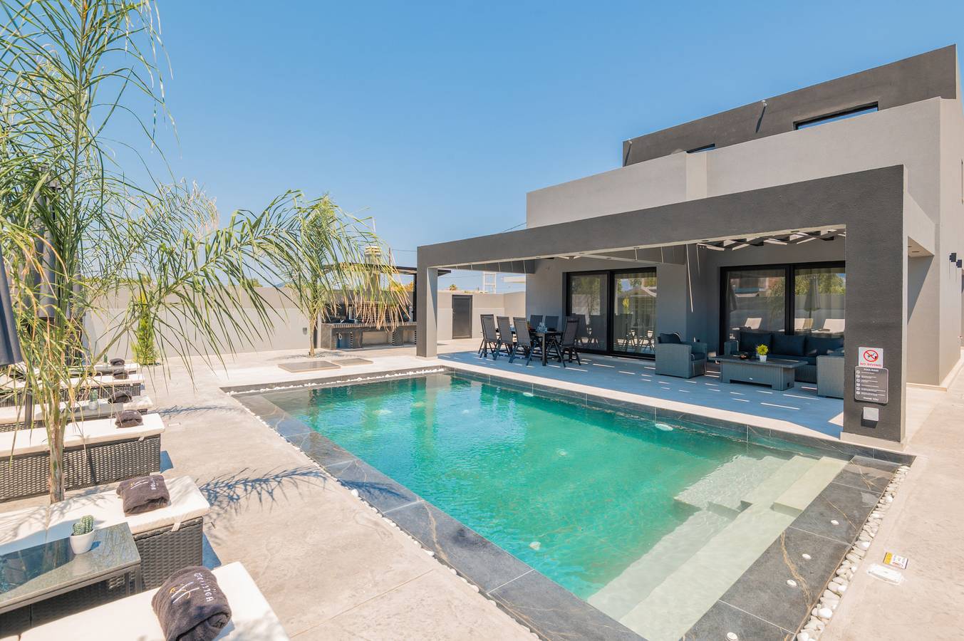 Hollywood Villa in Kalamaki, Zakynthos