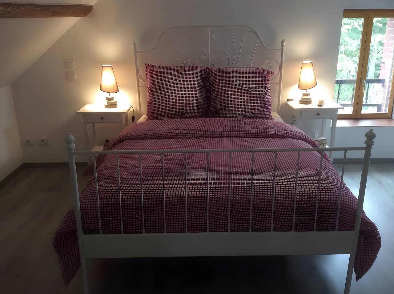 Chambre « Chambre Une » avec terrasse et jardin partagés, Wi-Fi in Montlay-en-Auxois, Région de Montbard
