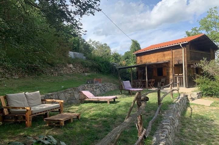 Chalet pour 5 personnes, avec balcon et jardin