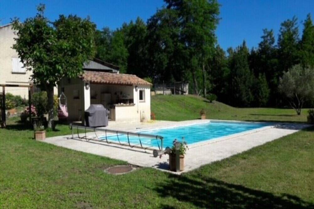 Ile de la  Barthelasse : Mas de Barthe in Avignon, Vaucluse