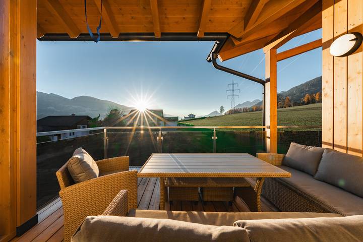 Ferienwohnung für 10 Personen, mit Terrasse und Ausblick - 1