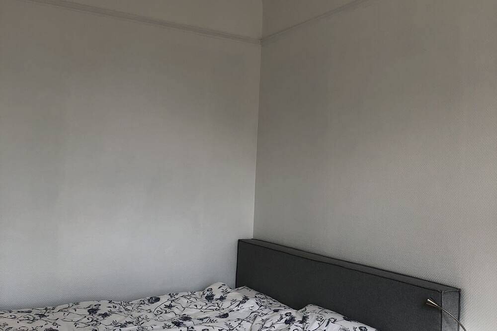 Ganze Wohnung, Schöne Wohnung in Kassel Bad Wilhelmshöhe f. 2 Personen in Bad Wilhelmshöhe, Kassel
