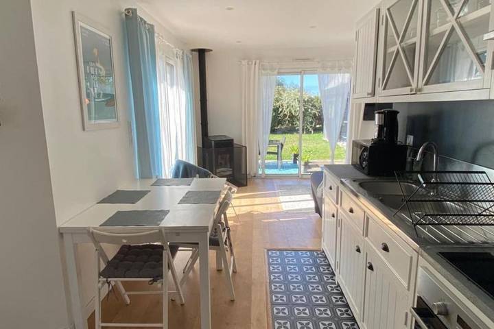 Location de vacances pour 4 personnes, avec jardin dans Plage Pors Carn - 2