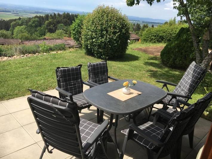 Bungalow für 4 Personen, mit Terrasse und Garten in Bad Dürrheim