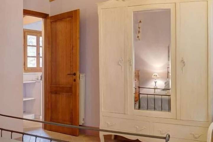 Appartamento intero, Appartamento con 2 camere da letto e 2 bagni al piano terra in Terricciola, Pisa e dintorni