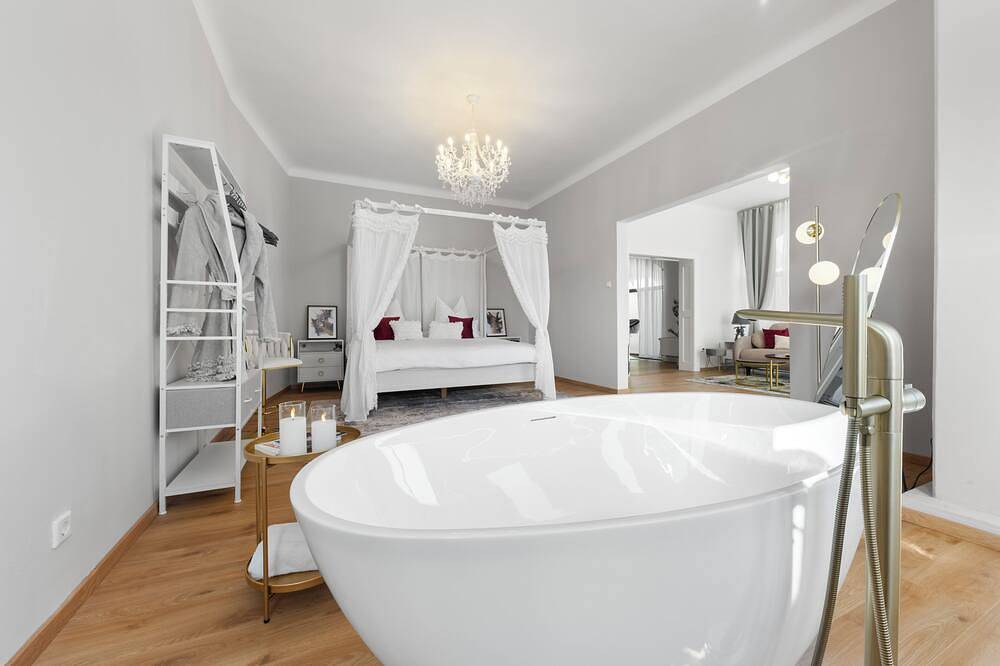 Ganze Wohnung, Liebelei Miesbach | Boutique-Romantik-Apartment in der Stadtmitte in Miesbach, Alpenland Tegernsee Schliersee