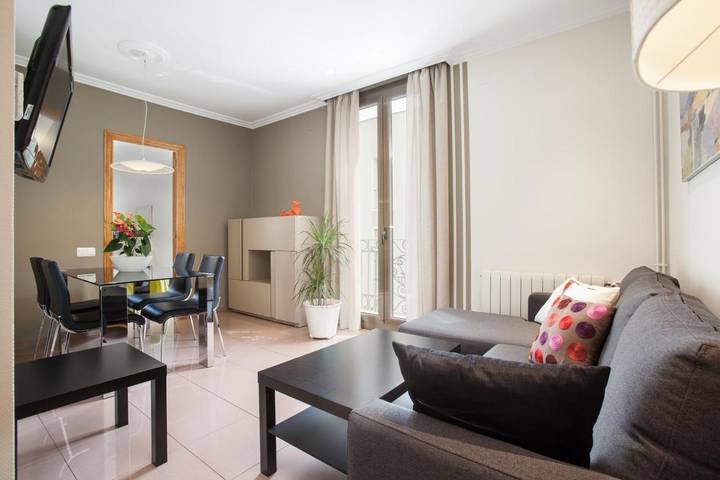 Apartamento de vacaciones para 5 personas, con balcón - 1