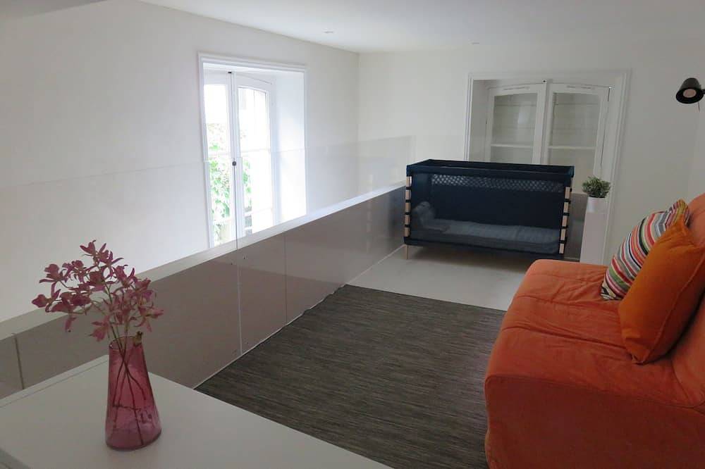 Appartement entier, Appartement calme sur jardin , idéalement situé au coeur de La Rochelle in La Rochelle, Région de La Rochelle