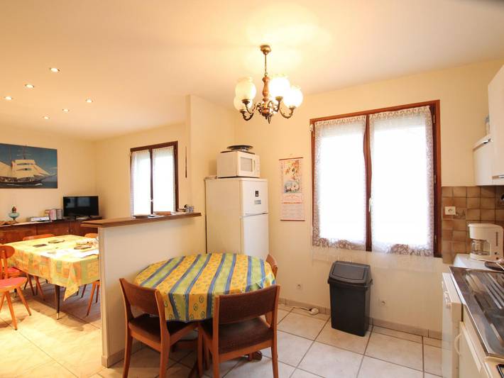 Gîte pour 6 personnes, avec jardin à Beauvoir - 4