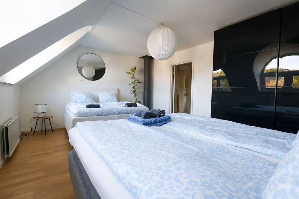 Ganze Wohnung, Townhouse with Sauna | 4 Floors | Near Liseberg in Göteborg, Västergötland