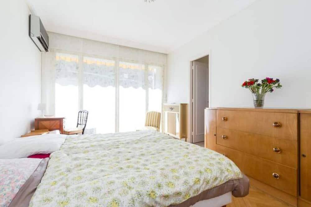 Appartement entier, Cannes /Le Cannet - Appartement de 110 m2 Piscine Terrasse in Le Cannet, Côte méditerranéenne (France)