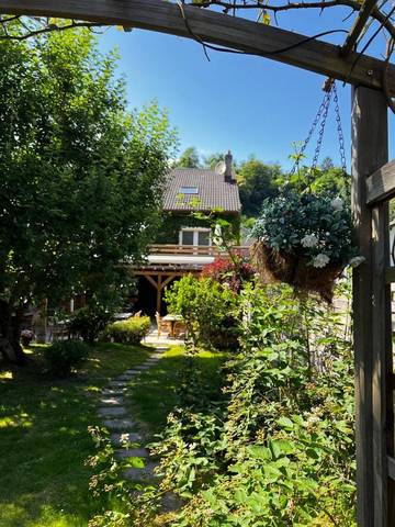 Gîte pour 2 personnes, avec jardin et vue dans Lac de Pierre-Percée